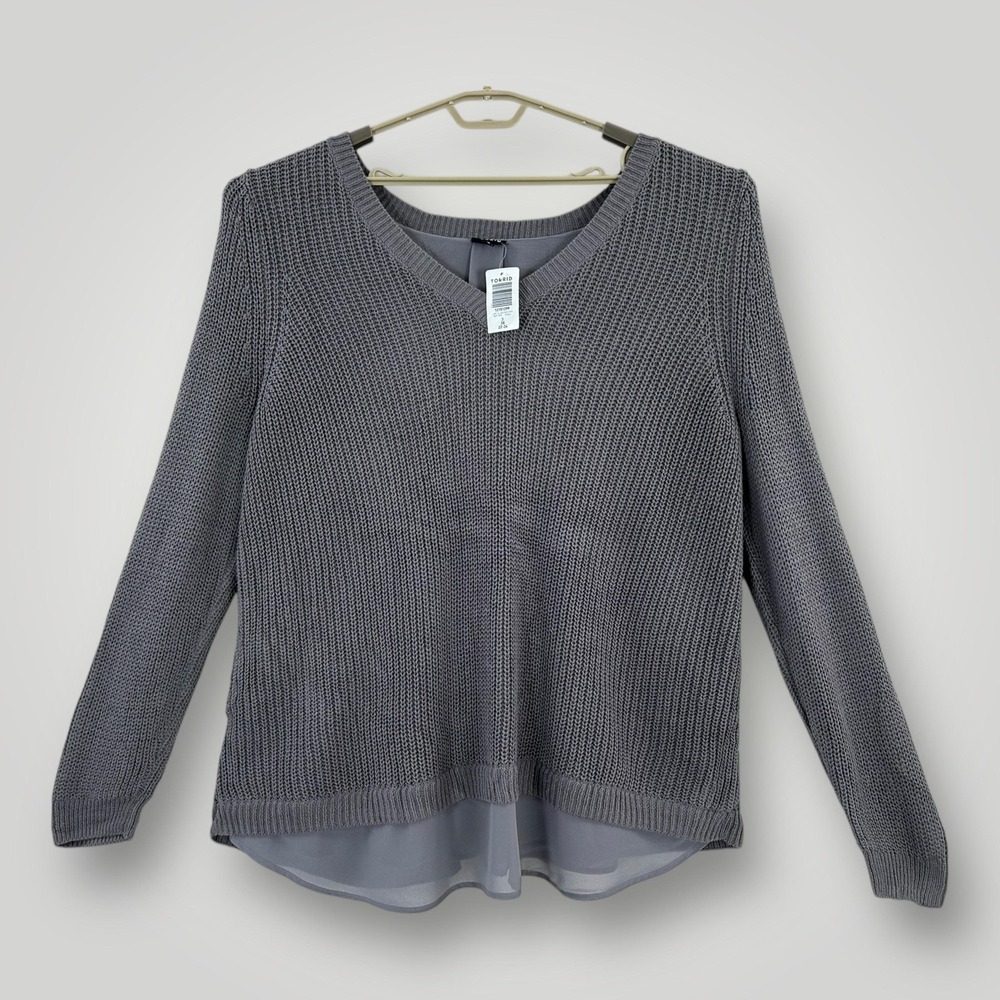 NEW Torrid Sweater Womens 3X Gray Lace Back 2Fer V Neck Long Sleeve Plus Knit‎